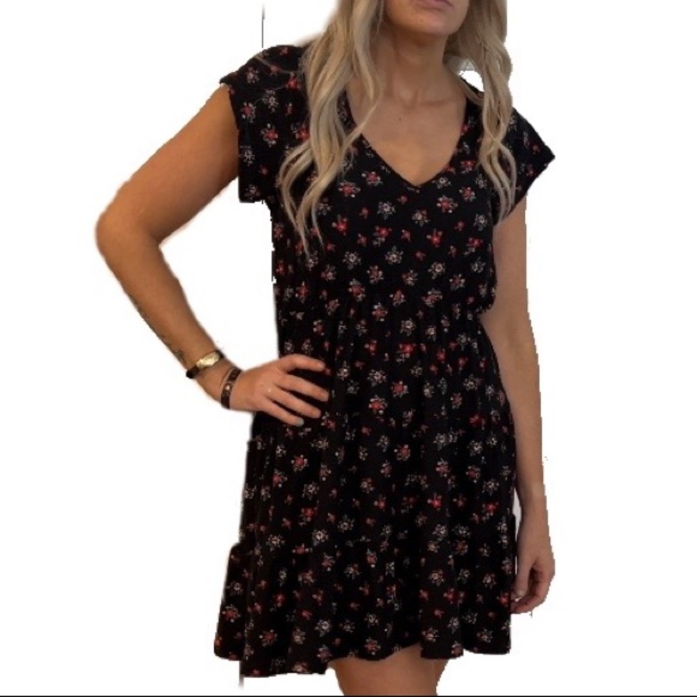 Black tshirt tiered bottom dress large 13-15
